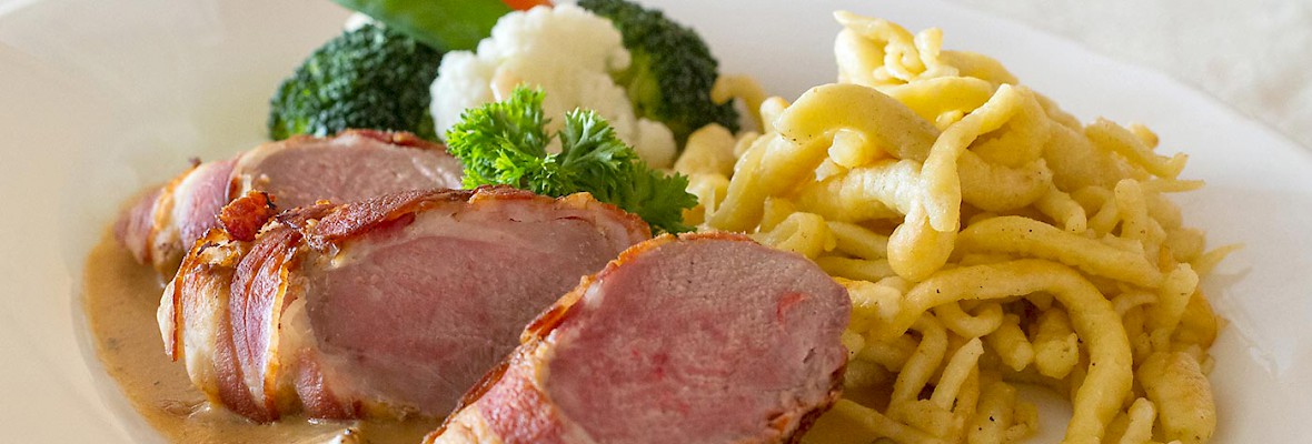 Schweinemedallions mit Rahmspätzle